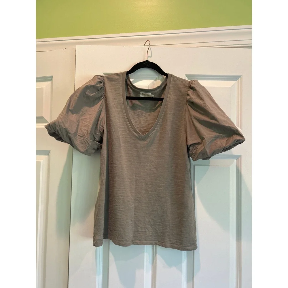 Nation LTD Noa Puff Sleeve V-Neck Slub Jersey T-Shirt Taupe Gray Size L - Picture 2 of 5